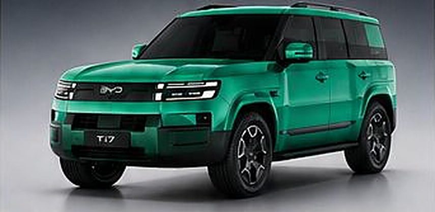 BYD Ti 7 in emerald green