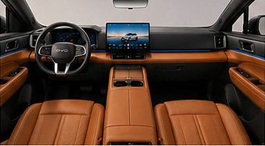 BYD Ti 7 cabin with brown leather and 15.6-inch screen