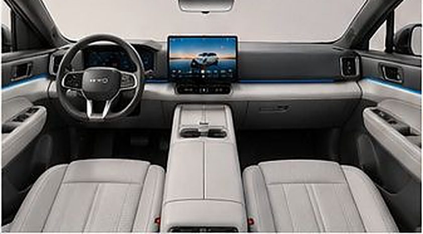 BYD Ti 7 cabin in grey and white