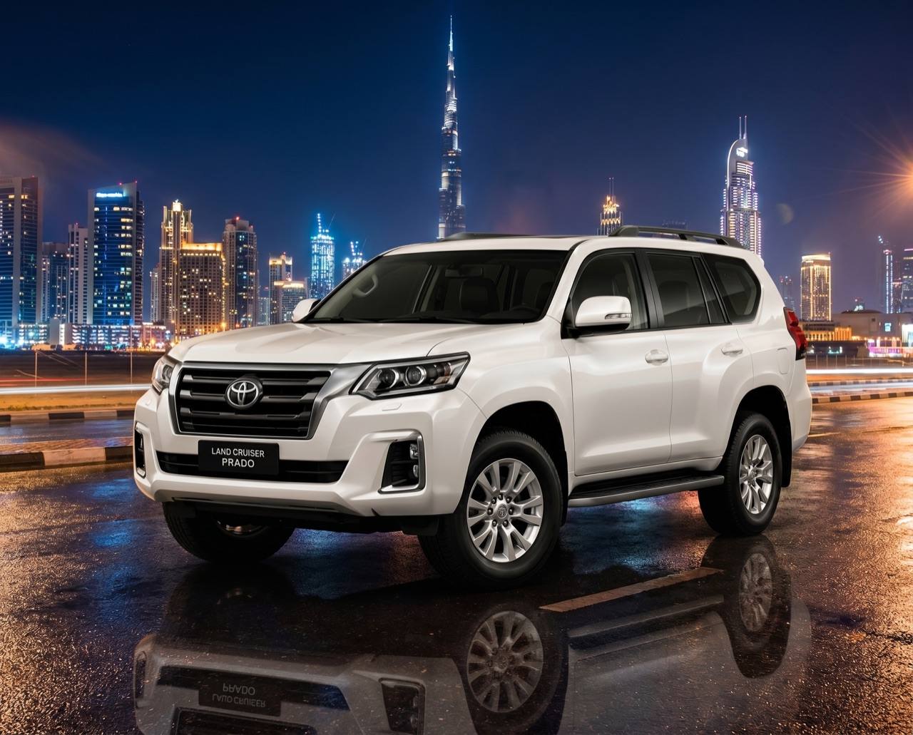 Rent Nissan Xterra in Dubai